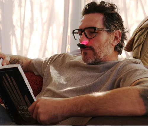 NasoLux™ – Azonnali Orrdugulás és Arcüreg Nyomás Enyhítő Eszköz